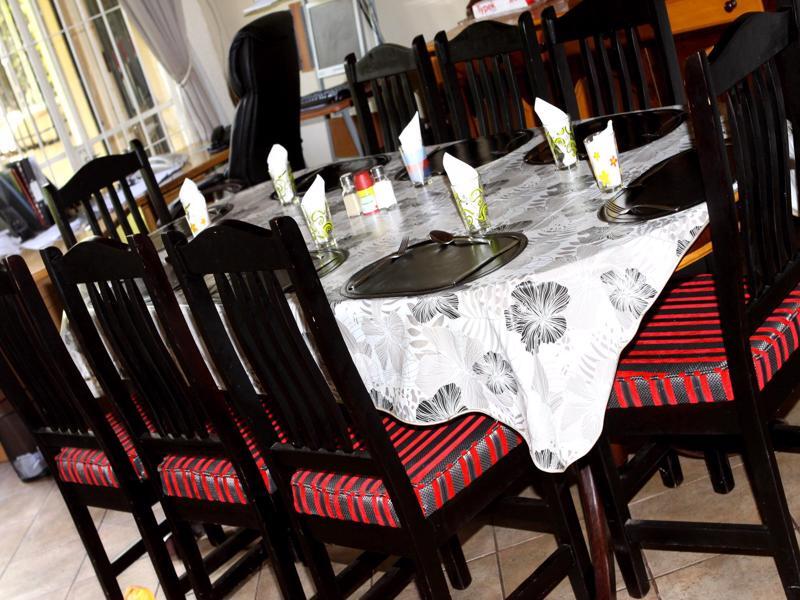 Airport Lodge Guest House Kempton Park Exterior photo